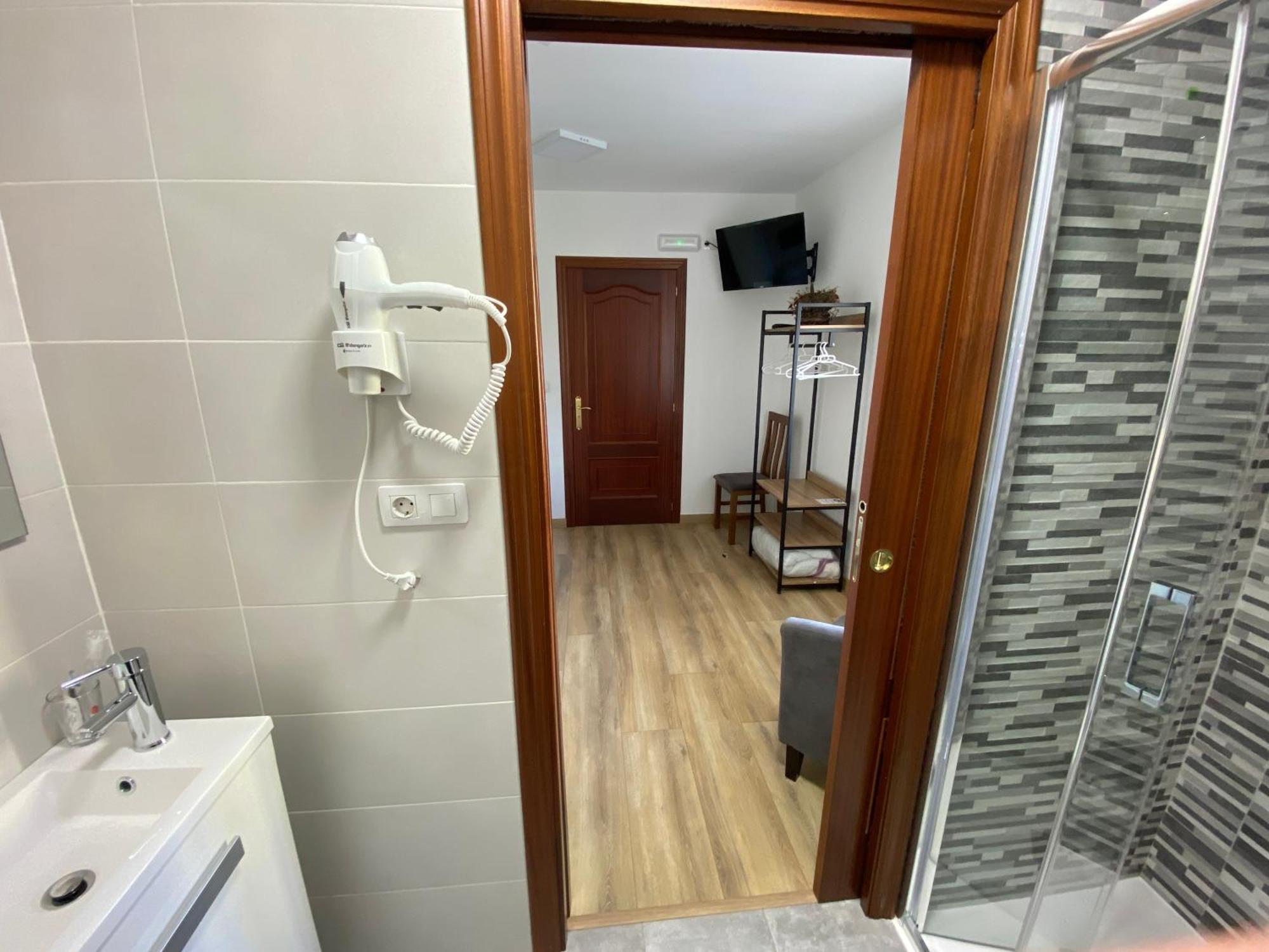 Habitaciones A Casa De Pepe Triacastela Ngoại thất bức ảnh